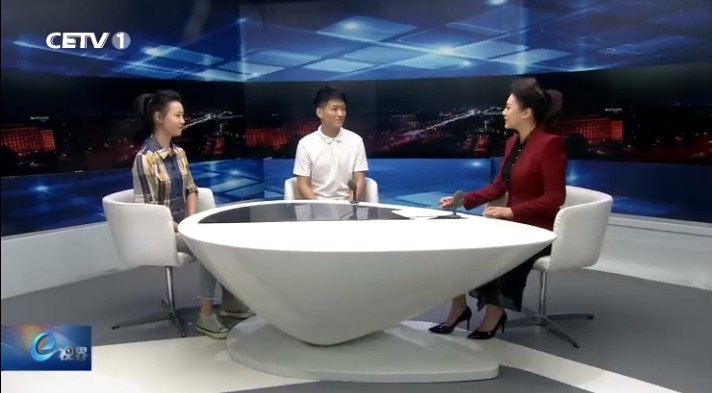 技能大赛一等奖获奖者吕盈蓥同学接受中国教育电视台节目专访.jpg